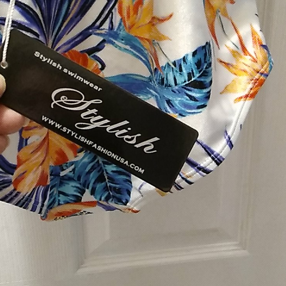 Sold Nwt Women's Bathing Suit - Picture 8 of 11